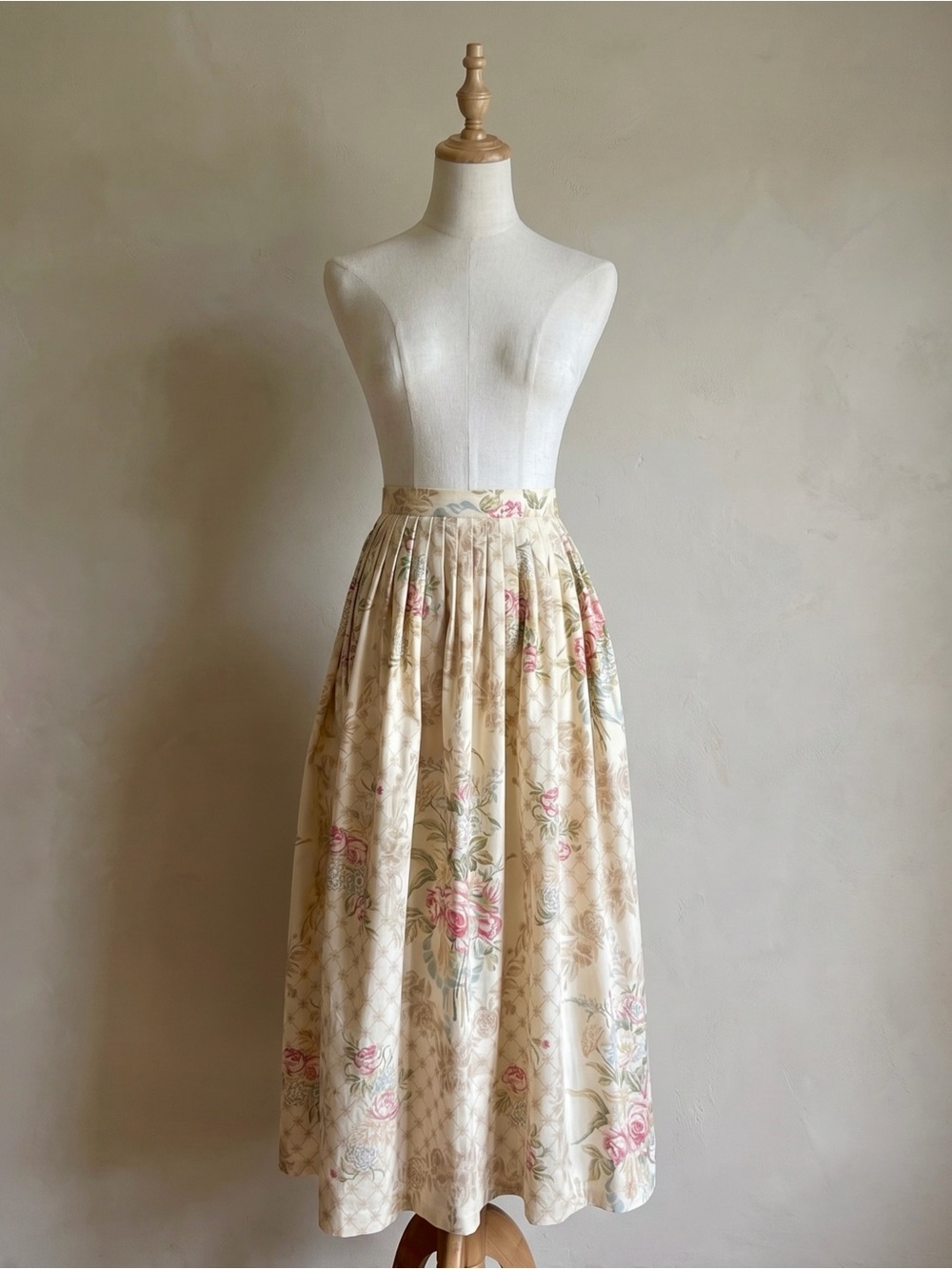 Ralph Lauren Blue Label c. 1985 Cotton Skirt Rose Garland Cream | 6